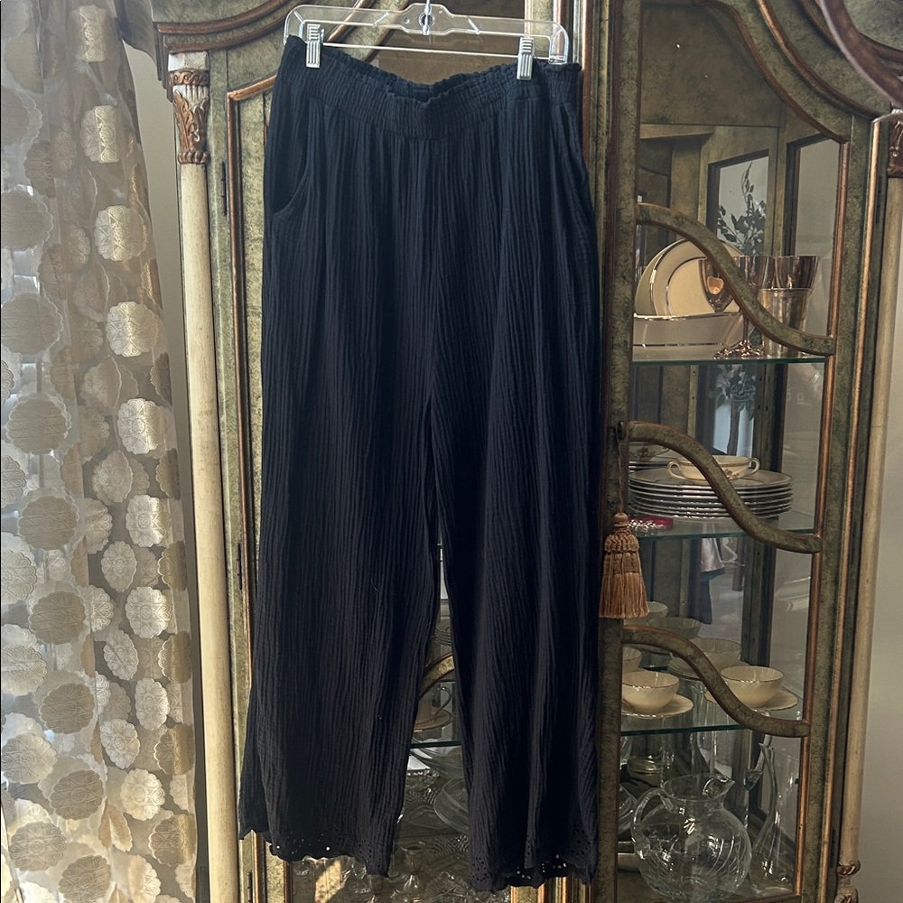 Design History Black Wide Leg Pants